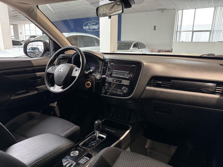 Mitsubishi Outlander III Рестайлинг 3 Челябинск  - изображение 11