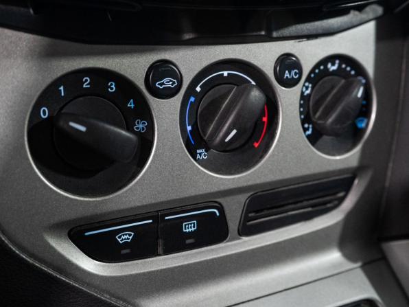 Ford Focus III с пробегом 2012 года, цена 800 000 рублей, 130298 км, седан, Автокод Объявления