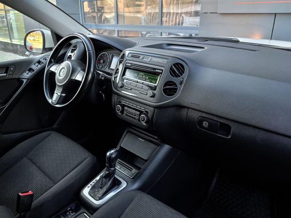Volkswagen Tiguan I Рестайлинг с пробегом 2013 года, цена 1 090 000 рублей, 193000 км, внедорожник, Автокод Объявления