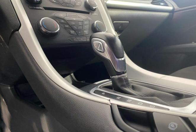 Ford Mondeo V с пробегом 2017 года, цена 975 000 рублей, 174462 км, седан, Автокод Объявления