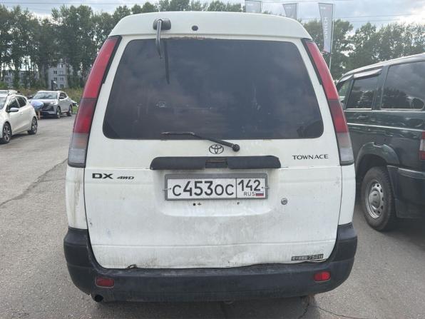 Toyota Town Ace III с пробегом 2005 года, цена 420 000 рублей, 201540 км, компактвэн, Автокод Объявления