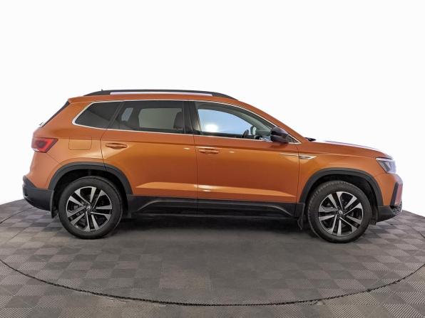 Volkswagen Taos I с пробегом 2021 года, цена 2 100 000 рублей, 147805 км, внедорожник, Автокод Объявления