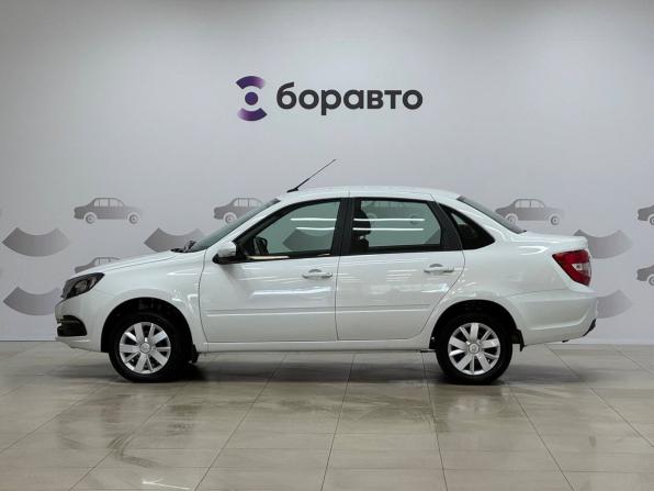 Lada (ВАЗ) Granta I Рестайлинг с пробегом 2026 года, цена 950 000 рублей, 5122 км, седан, Автокод Объявления