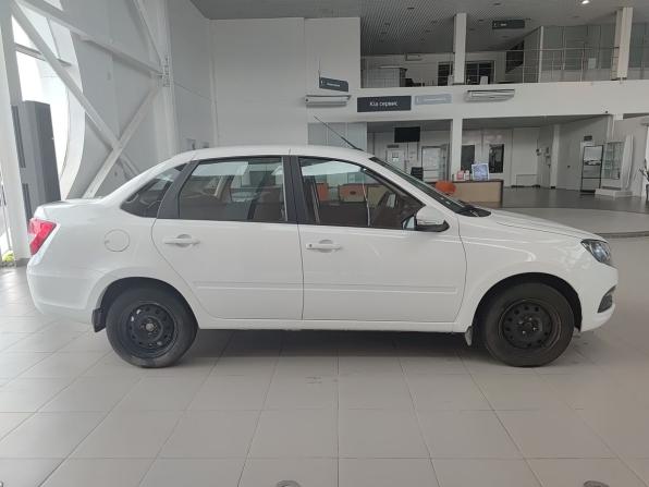 Lada (ВАЗ) Granta I Рестайлинг с пробегом 2023 года, цена 799 000 рублей, 9800 км, седан, Автокод Объявления