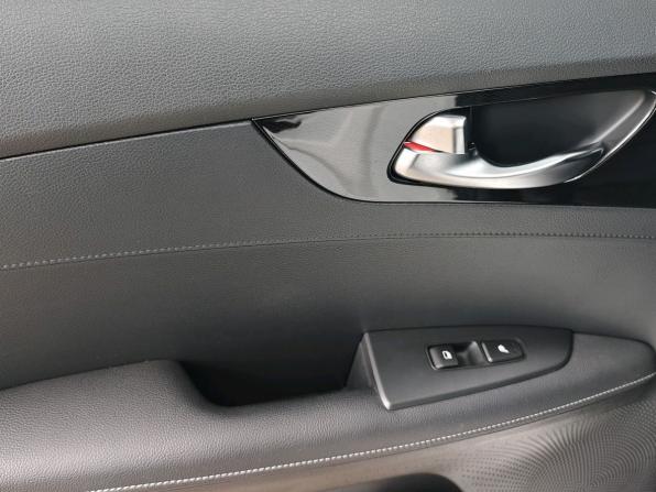 Kia Cerato IV с пробегом 2022 года, цена 2 420 000 рублей, 46706 км, седан, Автокод Объявления