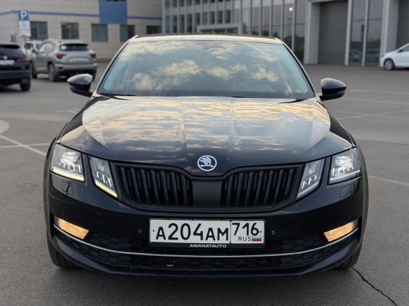 Skoda Octavia III (A7) Рестайлинг с пробегом 2017 года, цена 1 440 000 рублей, 185356 км, лифтбек, Автокод Объявления
