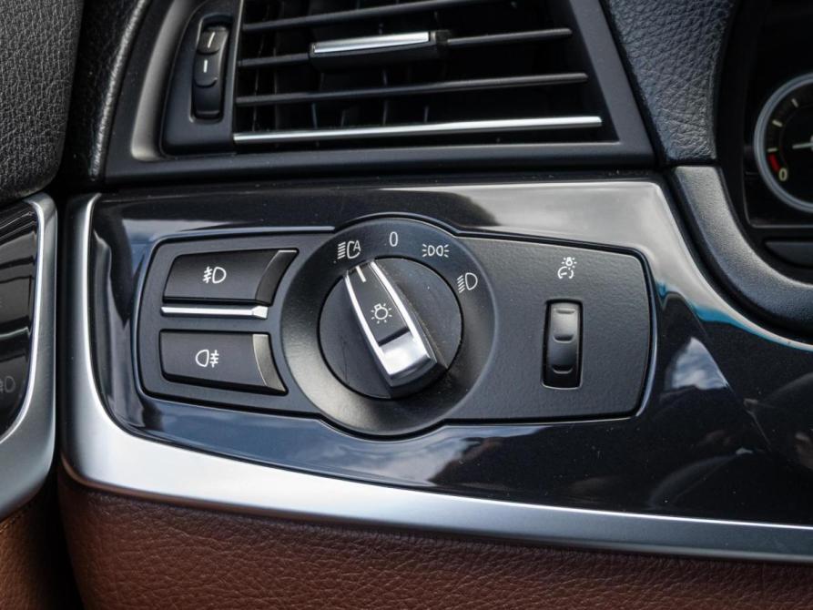 BMW 5 серии VI (F10/F11/F07) Рестайлинг Краснодар  - изображение 24