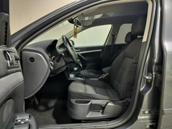 Skoda Octavia II (A5) Рестайлинг с пробегом 2012 года, цена 630 000 рублей, 231258 км, лифтбек, Автокод Объявления