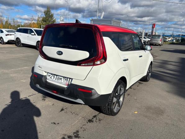 Kia Soul III с пробегом 2021 года, цена 1 699 000 рублей, 165000 км, хэтчбек, Автокод Объявления