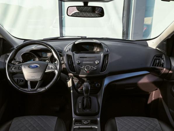 Ford Kuga II Рестайлинг с пробегом 2017 года, цена 1 669 000 рублей, 174756 км, внедорожник, Автокод Объявления