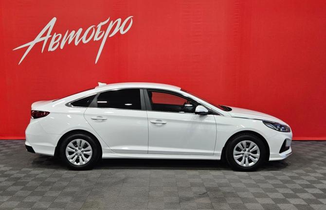 Hyundai Sonata VII (LF) Рестайлинг с пробегом 2018 года, цена 1 745 000 рублей, 105000 км, седан, Автокод Объявления