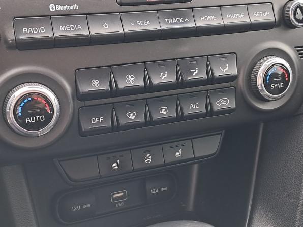 Kia Sportage IV Рестайлинг с пробегом 2018 года, цена 1 890 000 рублей, 159000 км, внедорожник, Автокод Объявления