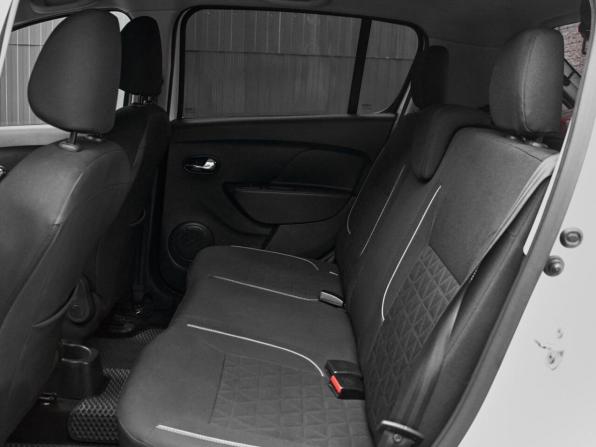 Renault Sandero II Рестайлинг с пробегом 2018 года, цена 1 220 000 рублей, 74626 км, хэтчбек, Автокод Объявления