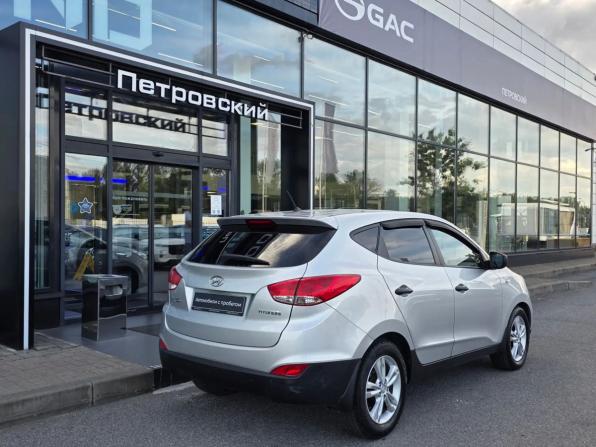 Hyundai ix35 I с пробегом 2011 года, цена 1 150 000 рублей, 125337 км, внедорожник, Автокод Объявления