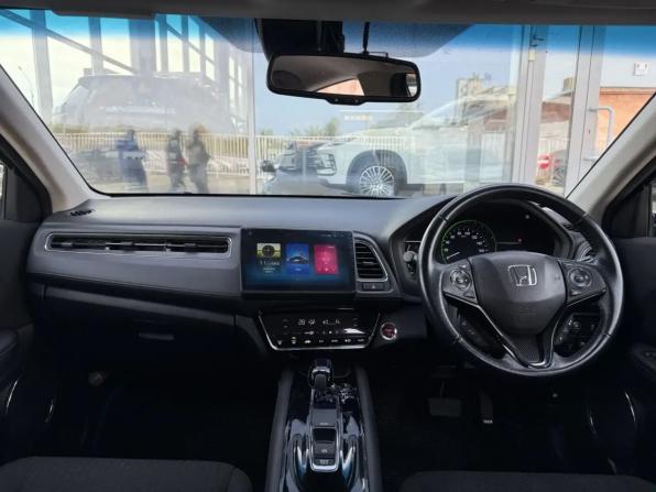 Honda Vezel I с пробегом 2017 года, цена 1 499 000 рублей, 130002 км, внедорожник, Автокод Объявления
