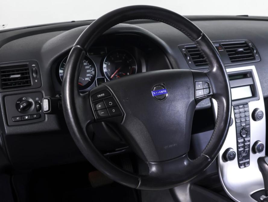 Volvo C30 I Рестайлинг Москва  - изображение 14