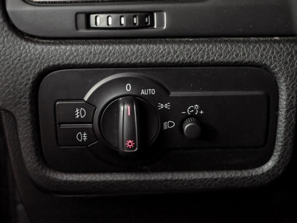 Volkswagen Touareg II с пробегом 2011 года, цена 1 620 000 рублей, 264190 км, внедорожник, Автокод Объявления