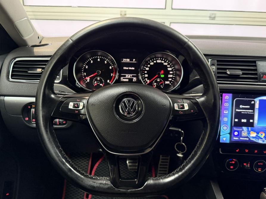 Volkswagen Jetta VI Рестайлинг Тверь  - изображение 11