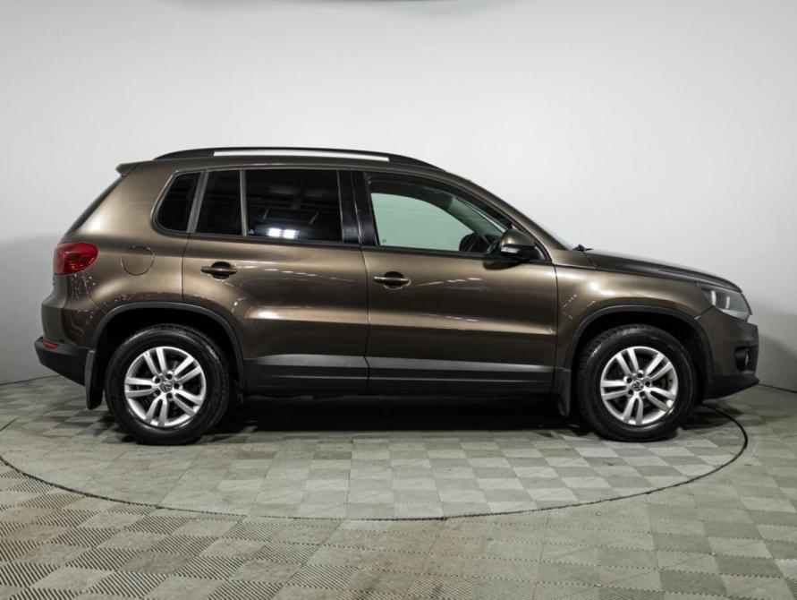 Volkswagen Tiguan I Рестайлинг Санкт-Петербург  - изображение 4