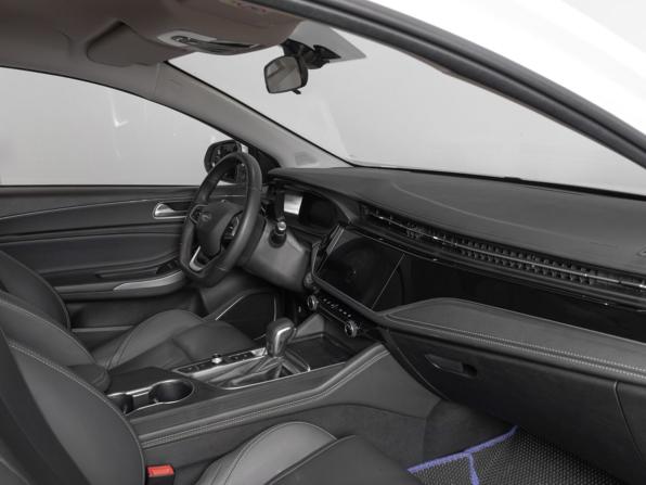 Omoda S5 с пробегом 2024 года, цена 1 352 000 рублей, 59564 км, седан, Автокод Объявления