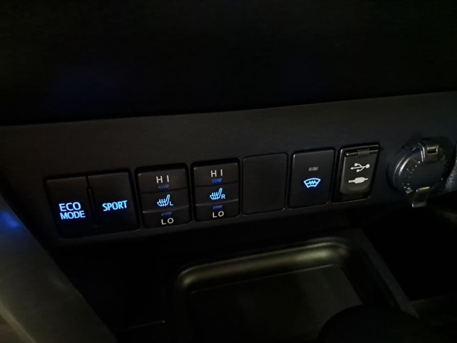 Toyota RAV4 IV (XA40) Рестайлинг Набережные Челны  - изображение 29