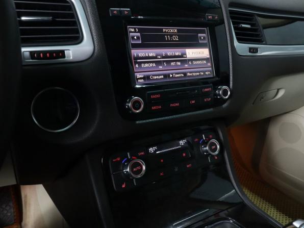Volkswagen Touareg II с пробегом 2011 года, цена 1 599 000 рублей, 182038 км, внедорожник, Автокод Объявления