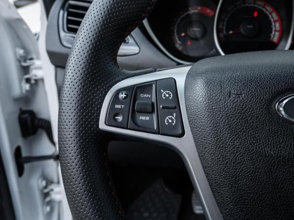 Lada (ВАЗ) Vesta I с пробегом 2018 года, цена 1 010 000 рублей, 112647 км, седан, Автокод Объявления