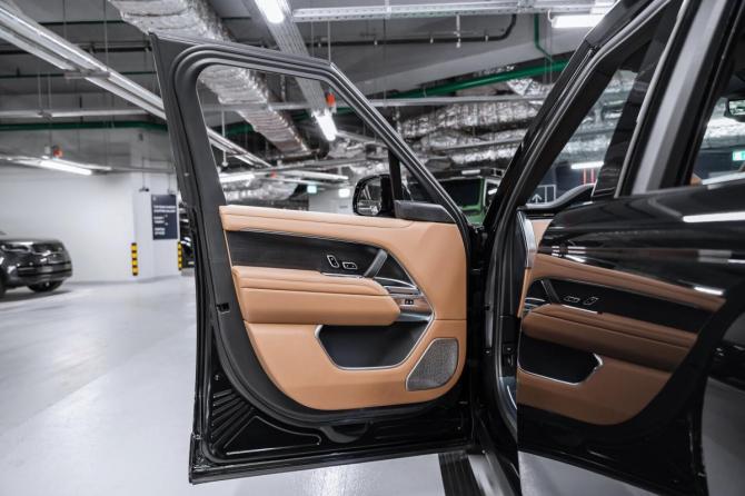 Новый Land Rover Range Rover V 2025 года, цена 23 490 000 рублей, внедорожник, Автокод Объявления