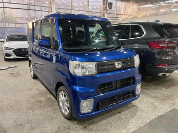 Daihatsu Wake I с пробегом 2019 года, цена 840 000 рублей, 108373 км, микровэн, Автокод Объявления