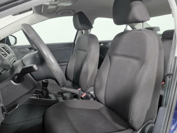 Volkswagen Jetta VI Рестайлинг с пробегом 2015 года, цена 835 000 рублей, 199905 км, седан, Автокод Объявления