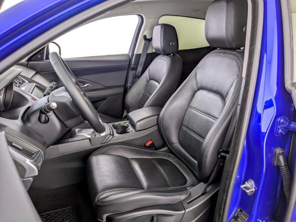 Jaguar E-Pace I с пробегом 2018 года, цена 2 740 000 рублей, 90110 км, внедорожник, Автокод Объявления
