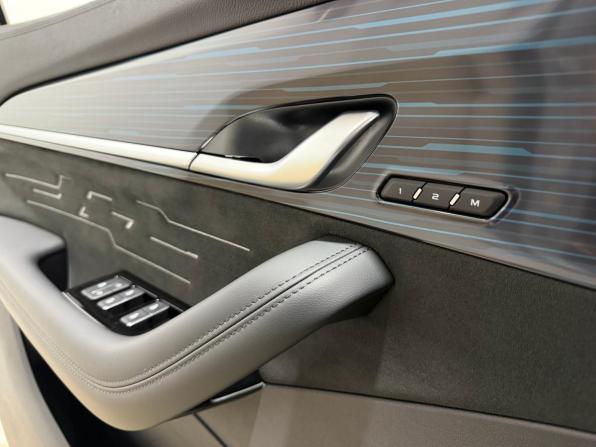 Geely Monjaro I с пробегом 2025 года, цена 3 800 000 рублей, 4275 км, внедорожник, Автокод Объявления