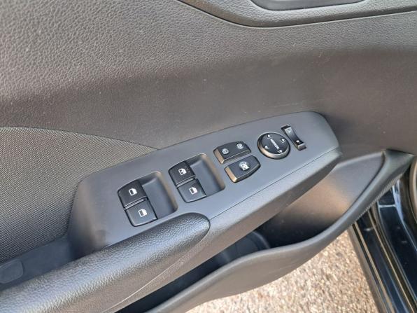 Hyundai Solaris II с пробегом 2019 года, цена 1 290 000 рублей, 144000 км, седан, Автокод Объявления