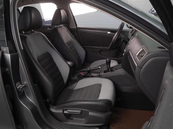 Volkswagen Jetta VI с пробегом 2012 года, цена 1 007 000 рублей, 176738 км, седан, Автокод Объявления