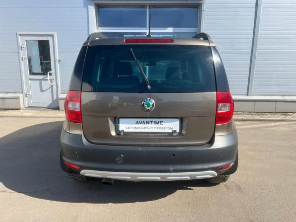 Skoda Yeti I с пробегом 2012 года, цена 435 000 рублей, 280000 км, внедорожник, Автокод Объявления
