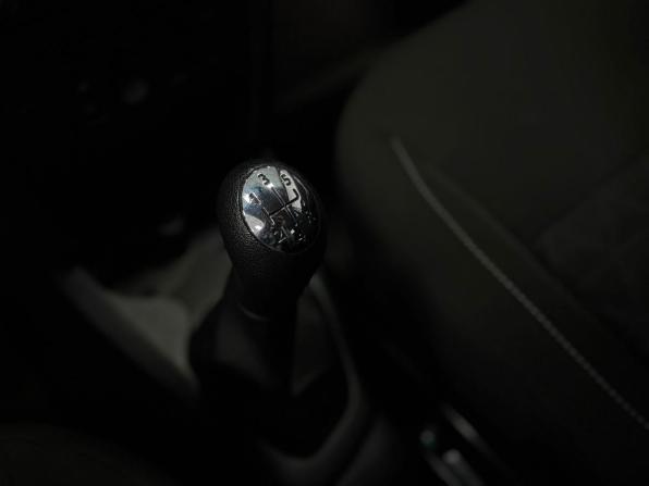 Renault Sandero II с пробегом 2017 года, цена 899 000 рублей, 153000 км, хэтчбек, Автокод Объявления