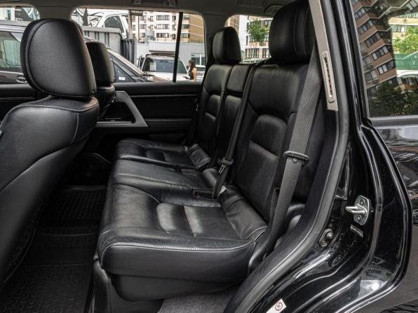 Toyota Land Cruiser 200 Series Рестайлинг 1 с пробегом 2012 года, цена 3 750 000 рублей, 133527 км, внедорожник, Автокод Объявления
