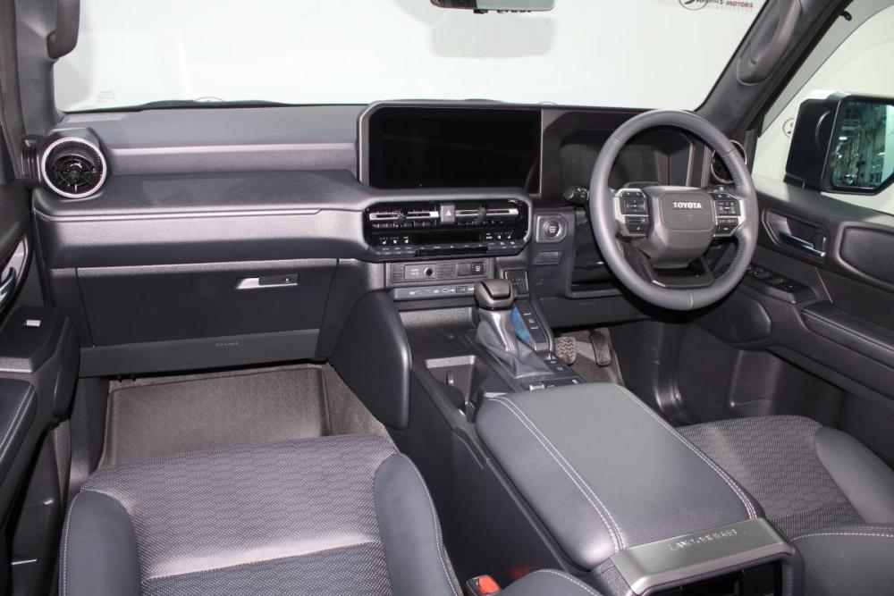 Toyota Land Cruiser Prado 250 Series Владивосток  - изображение 23