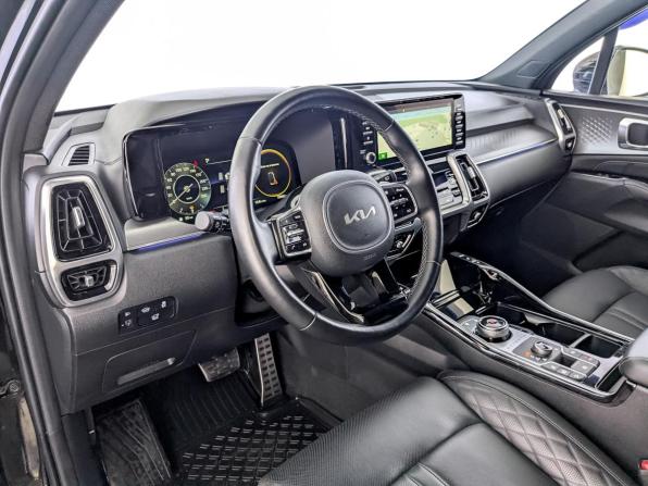 Kia Sorento IV с пробегом 2023 года, цена 4 650 000 рублей, 39879 км, внедорожник, Автокод Объявления