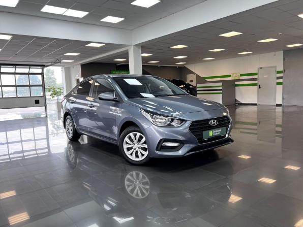 Hyundai Solaris II с пробегом 2017 года, цена 1 345 000 рублей, 119026 км, седан, Автокод Объявления