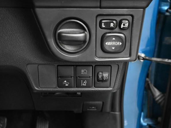 Toyota Corolla XII (E210) с пробегом 2019 года, цена 1 560 000 рублей, 118804 км, универсал, Автокод Объявления