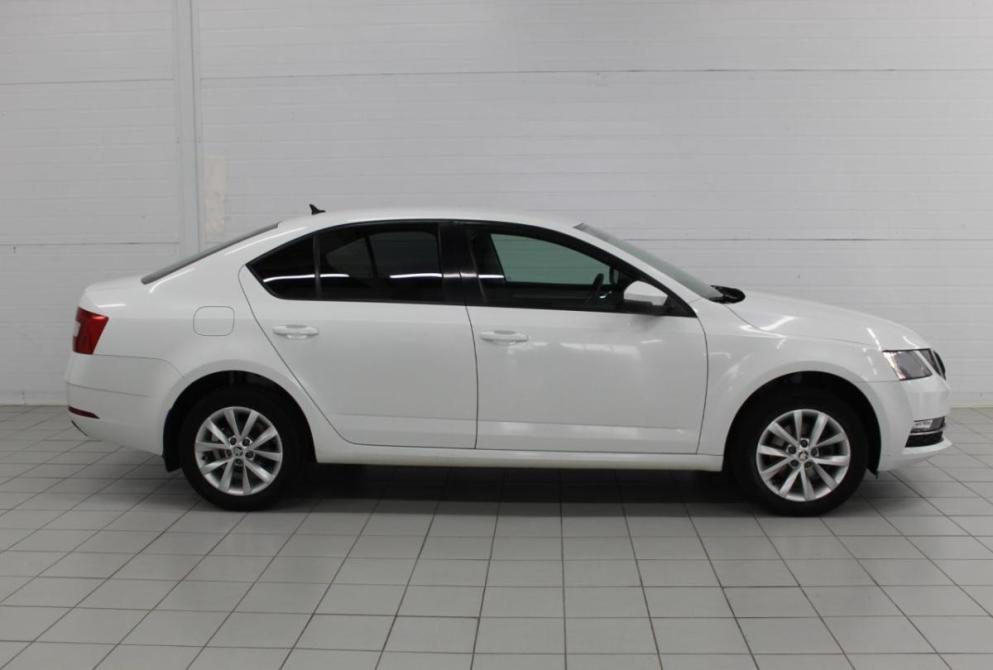 Skoda Octavia III (A7) Рестайлинг Астрахань  - изображение 5