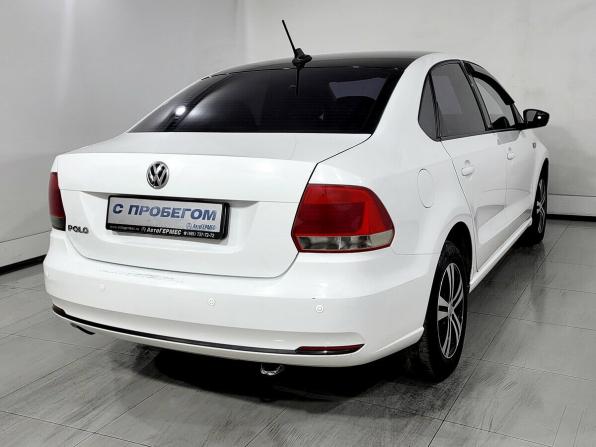 Volkswagen Polo V Рестайлинг с пробегом 2017 года, цена 850 000 рублей, 215815 км, седан, Автокод Объявления