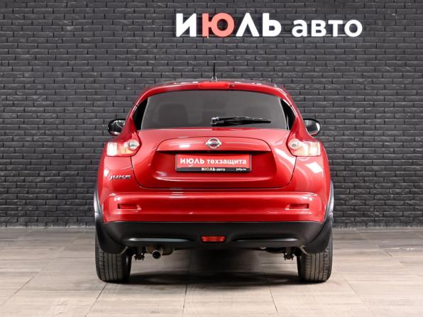 Nissan Juke I с пробегом 2011 года, цена 1 080 000 рублей, 133305 км, внедорожник, Автокод Объявления