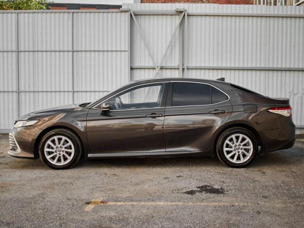 Toyota Camry VIII (XV70) Рестайлинг с пробегом 2021 года, цена 2 585 000 рублей, 116188 км, седан, Автокод Объявления