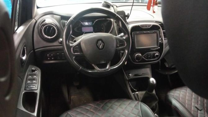 Renault Kaptur I с пробегом 2017 года, цена 899 000 рублей, 214069 км, внедорожник, Автокод Объявления