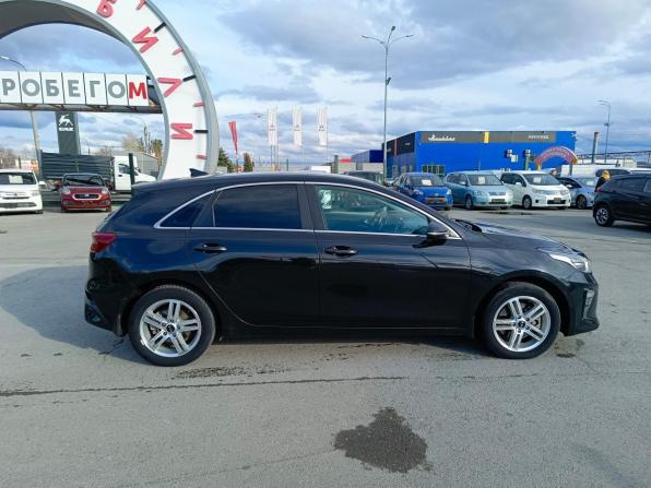 Kia Ceed III с пробегом 2019 года, цена 1 689 995 рублей, 130814 км, хэтчбек, Автокод Объявления