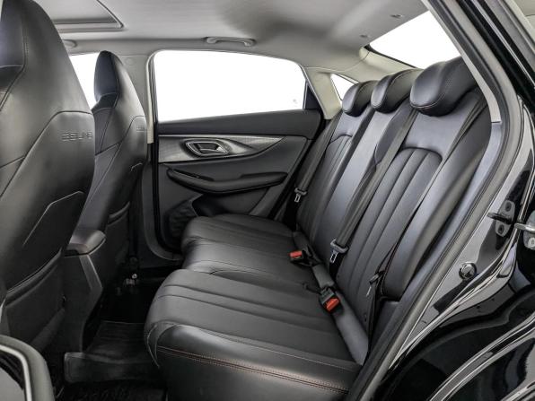 BAIC U5 Plus с пробегом 2023 года, цена 1 325 000 рублей, 60607 км, седан, Автокод Объявления