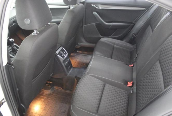 Skoda Octavia III (A7) Рестайлинг с пробегом 2018 года, цена 1 730 000 рублей, 88653 км, лифтбек, Автокод Объявления