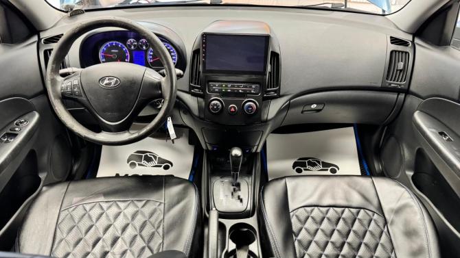 Hyundai i30 I Рестайлинг с пробегом 2010 года, цена 650 000 рублей, 277286 км, хэтчбек, Автокод Объявления